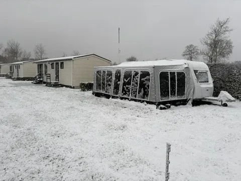 kamperen buiten het seizoen
